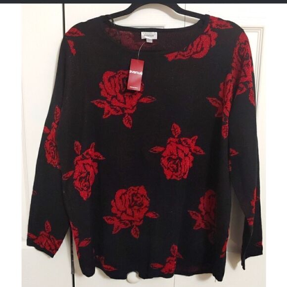 Women's Sweater by Avenue With Roses NWT Size 14/16 - Picture 1 of 9